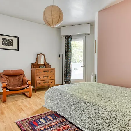 3 Bedroom With Balconies アパート パリ